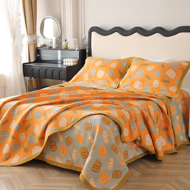 Retro Pumpkin Quilt Set | 100% Organic Cotton | Includes Quilt & 2 Pillowcases