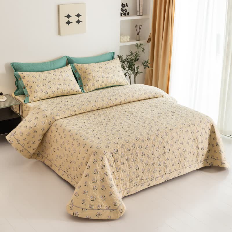 Rustic Tulip Quilted Bedding Set | 100% Organic Cotton | Quilt & 2 Pillowcases