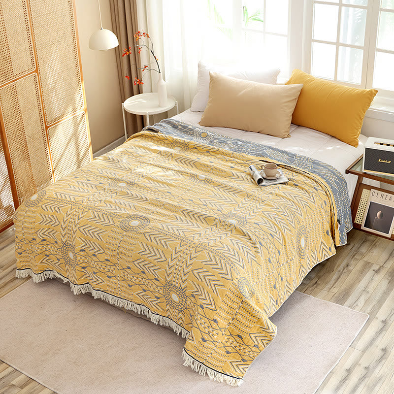Cotton Quilt | Reversible Geometric Pattern | Full/Queen Size