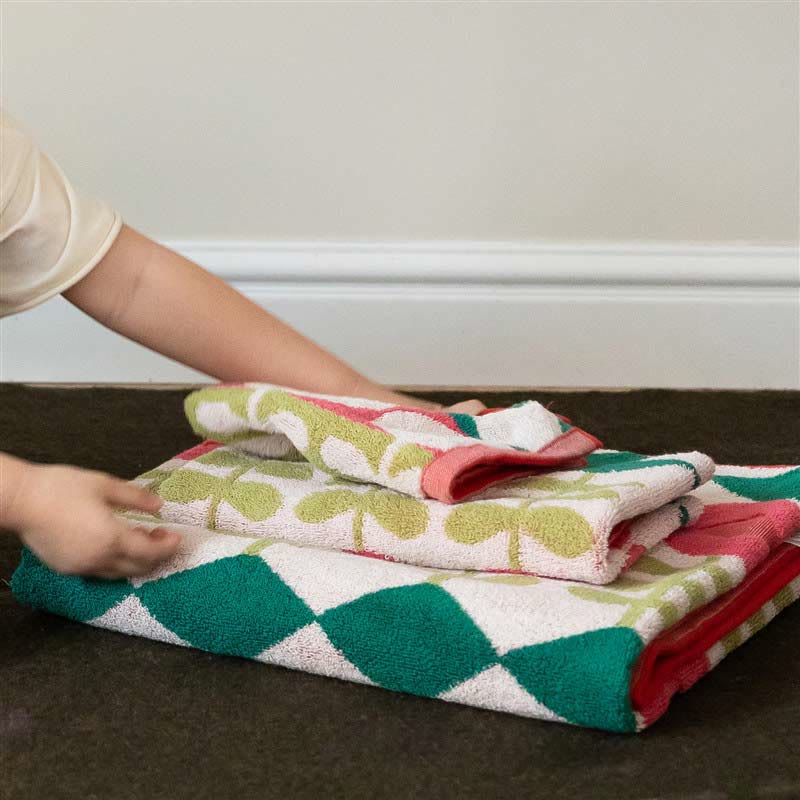 Flower Print Towel | Combed Cotton | 70cm x 140cm