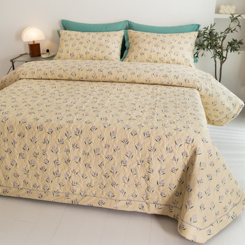 Rustic Tulip Quilted Bedding Set | 100% Organic Cotton | Quilt & 2 Pillowcases