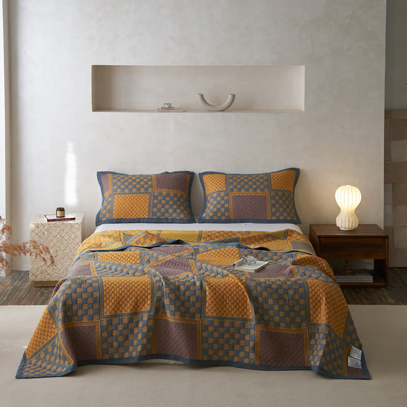 Cotton Gauze Quilt Set | 100% Organic Cotton | Retro Print with Pillowcases