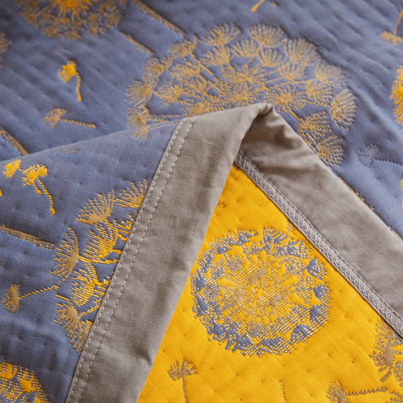 Dandelion Quilt | 100% Organic Cotton | Full/Queen Size