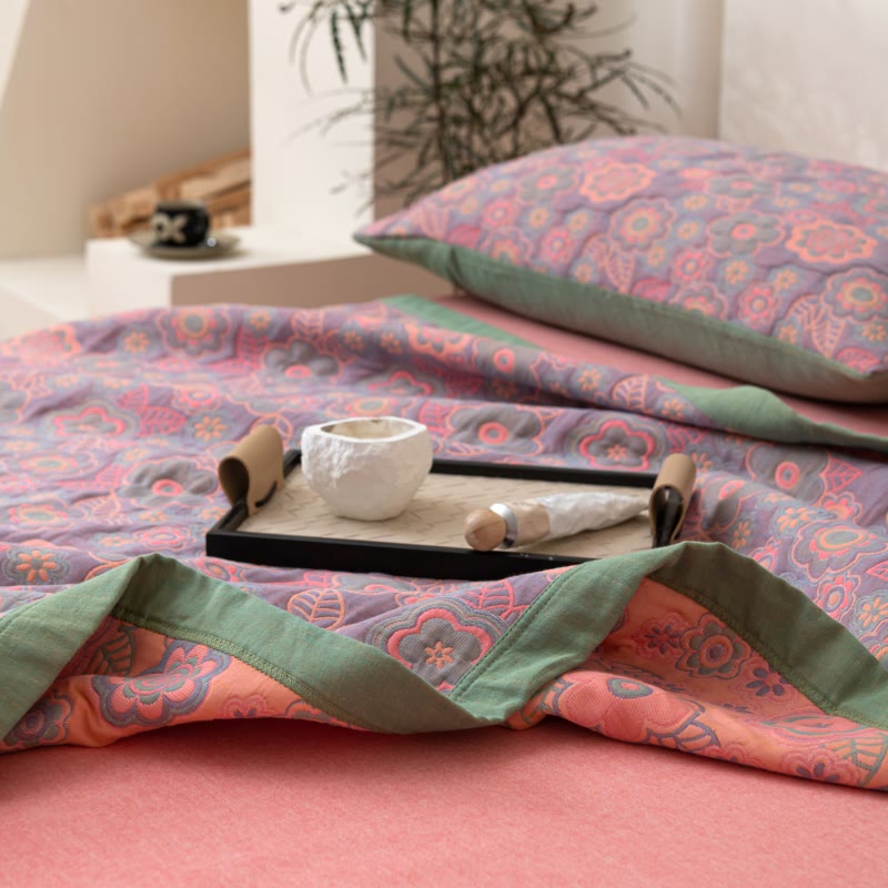 Reversible Floral Cotton Quilt | 100% Organic Cotton | Full/Queen/King Sizes