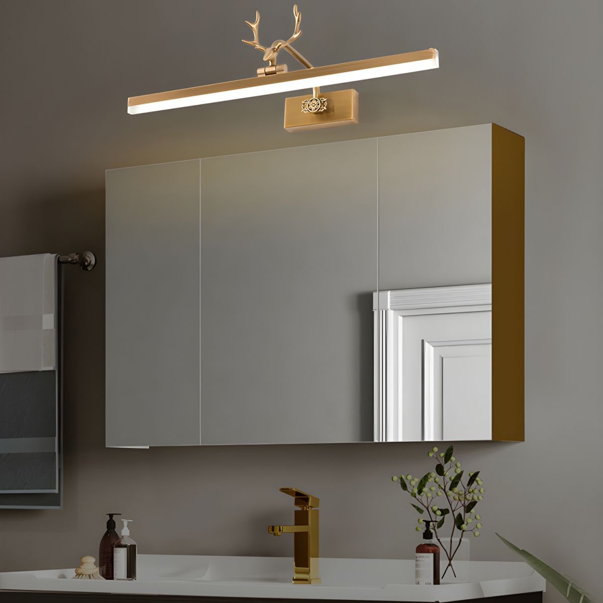 Adelaide Antler Wall Lamp | Metal & Acrylic | Gold