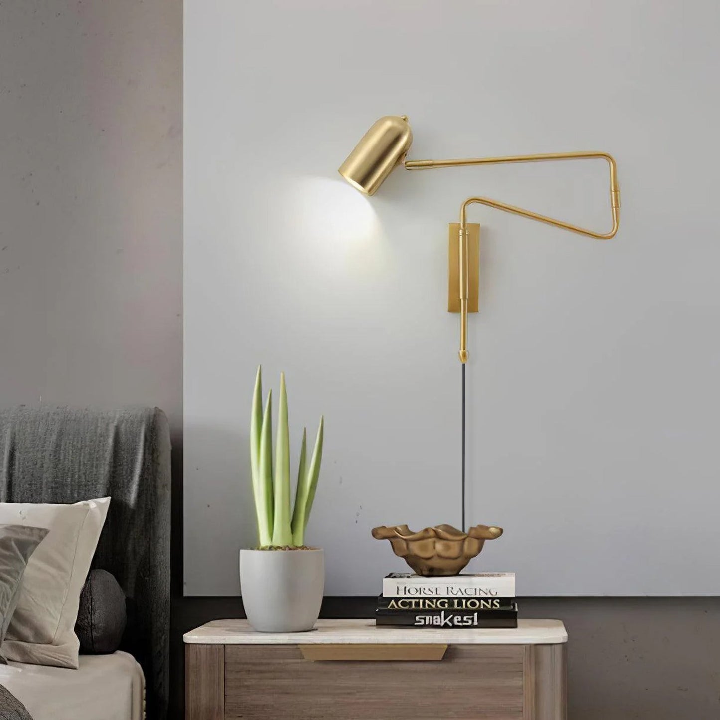 Adjustable Arm Wall Lamp | Metal | Black and Gold