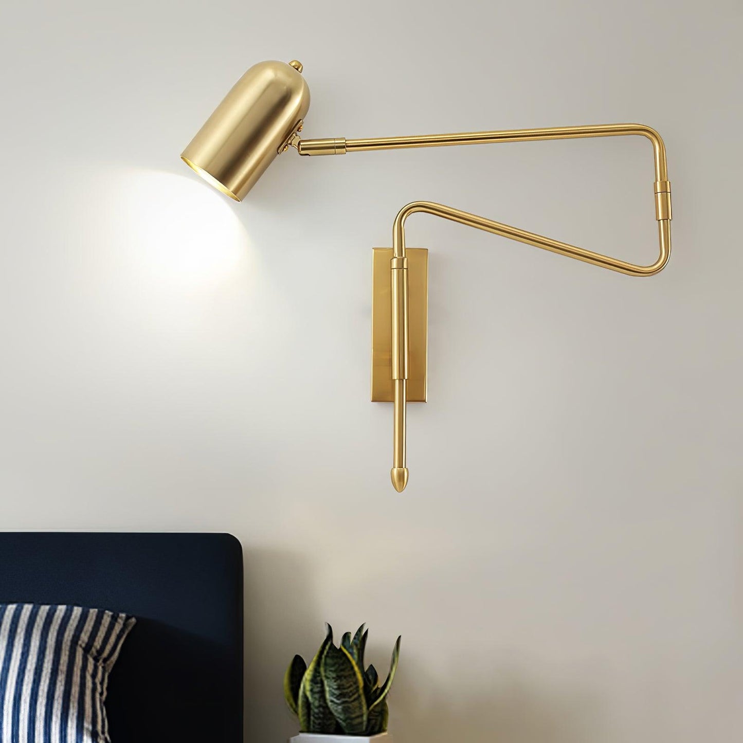 Adjustable Arm Wall Lamp | Metal | Black and Gold