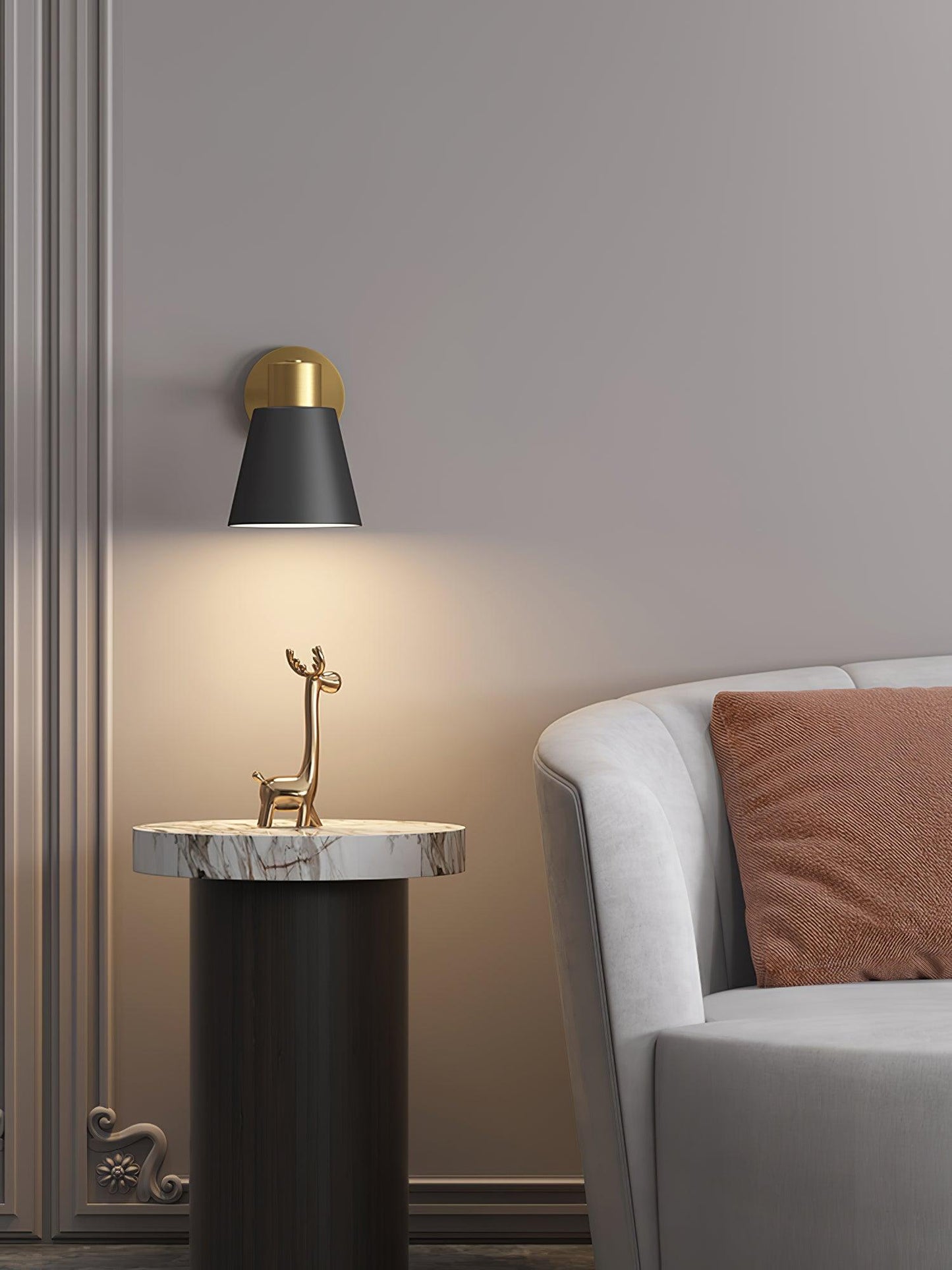 Adjustable Wall Lamp | Metal | Black & Gold