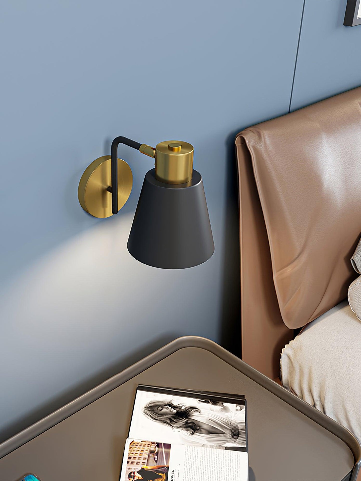 Adjustable Wall Lamp | Metal | Black & Gold