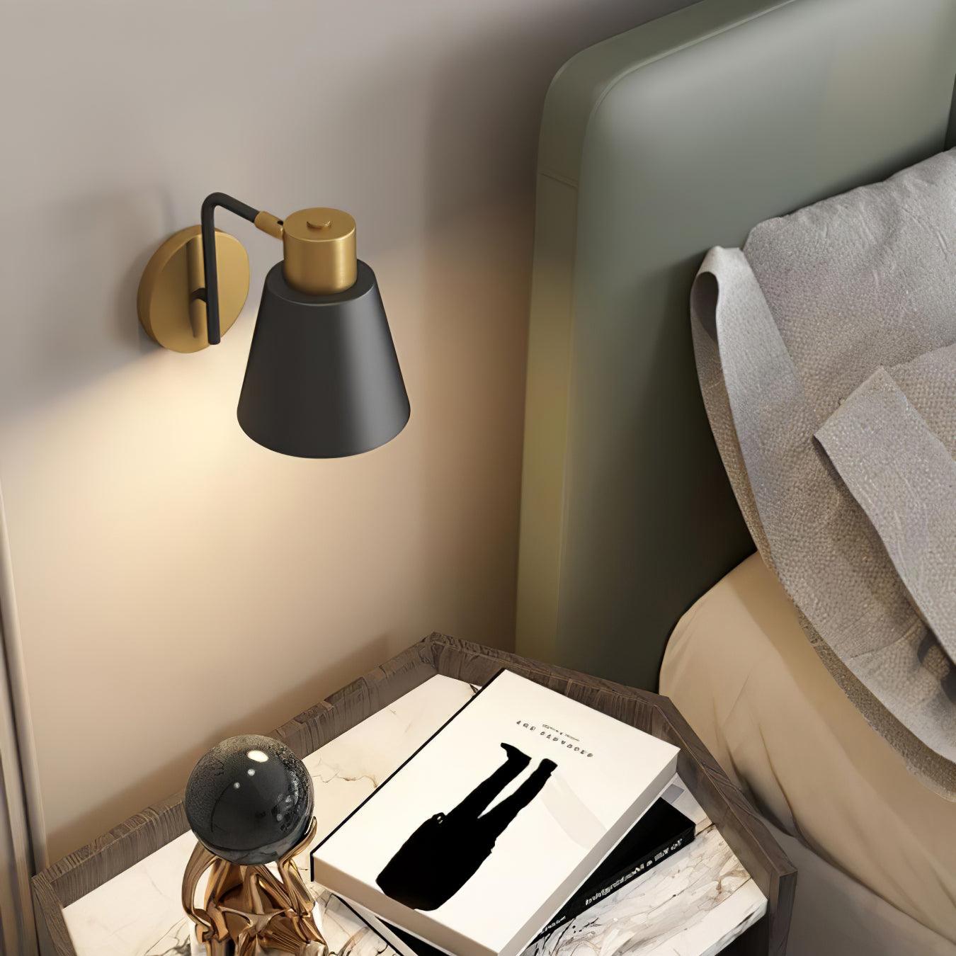 Adjustable Wall Lamp | Metal | Black & Gold