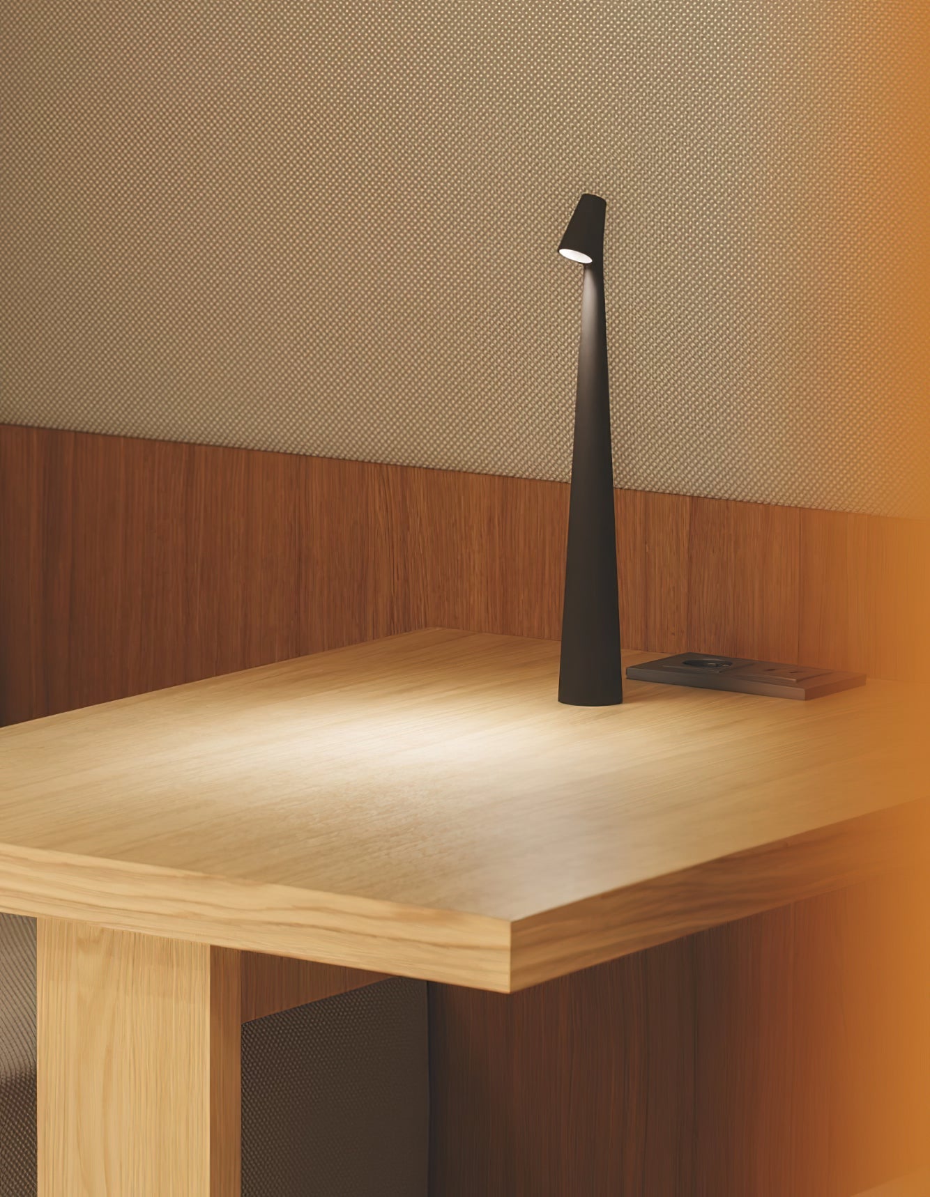 Africa Portable Table Lamp | Metal & Acrylic | Rechargeable, 4 Colors