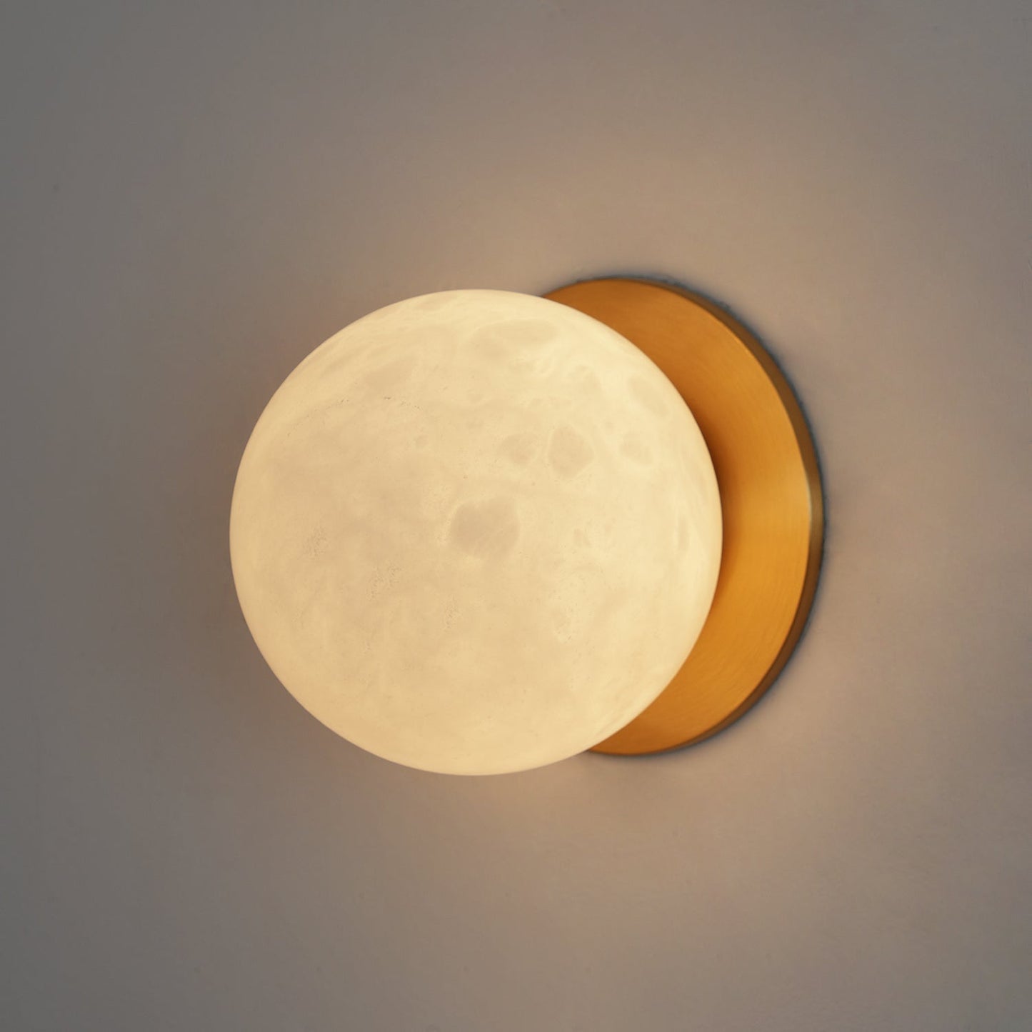 Alabaster Mini Orb Wall Lamp | Snowflake Gypsum | Gold Finish