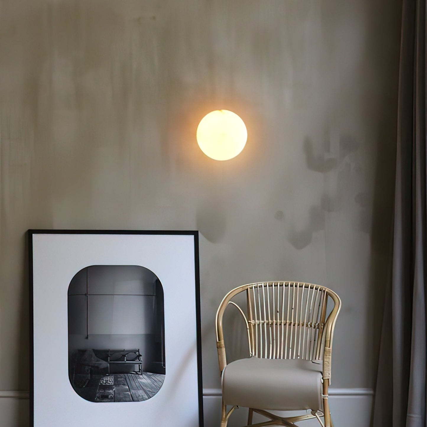 Alabaster Mini Orb Wall Lamp | Snowflake Gypsum | Gold Finish