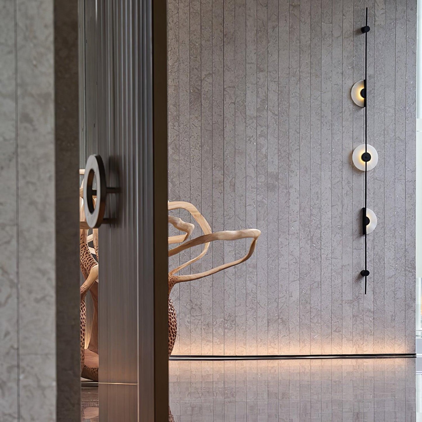 Alabaster Wall Sconce | Metal & Alabaster | Vertical
