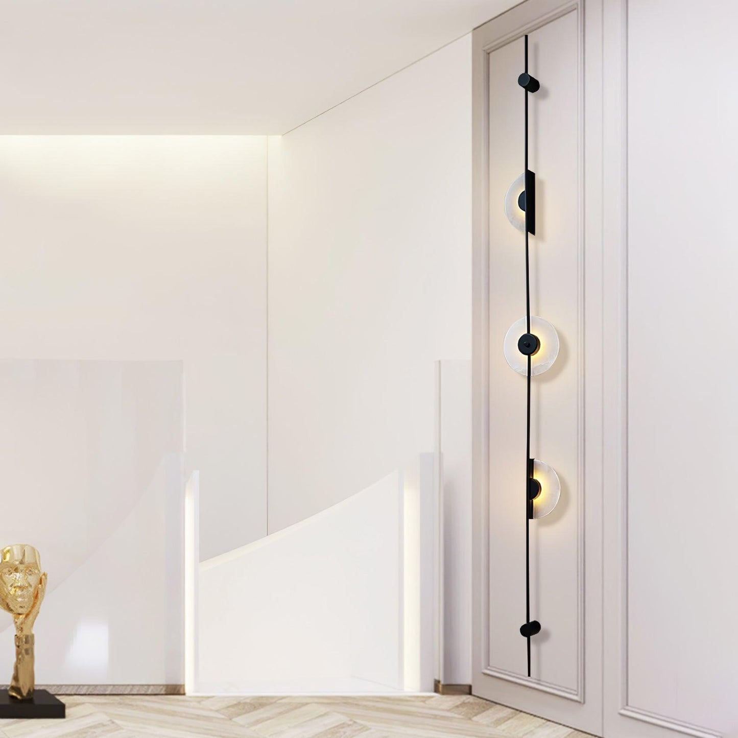 Alabaster Wall Sconce | Metal & Alabaster | Vertical