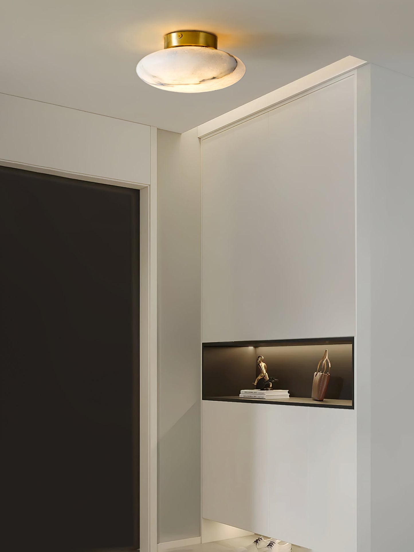 Alabaster Oval Ceiling Lamp | Brass/Metal | White Shade