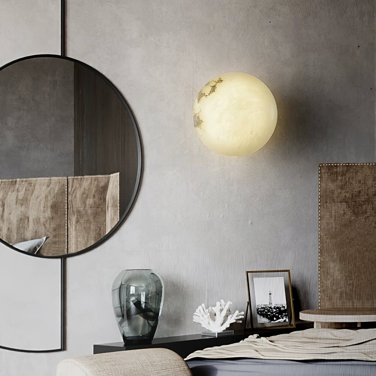 Alabaster Oval Ceiling Lamp | Brass/Metal | White Shade