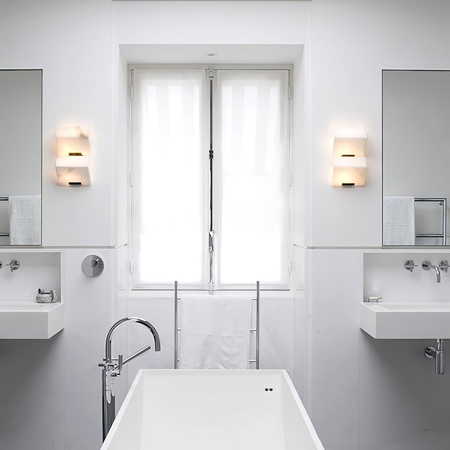 Alabaster Wall Lamp | White Alabaster & Metal | 2-Pack