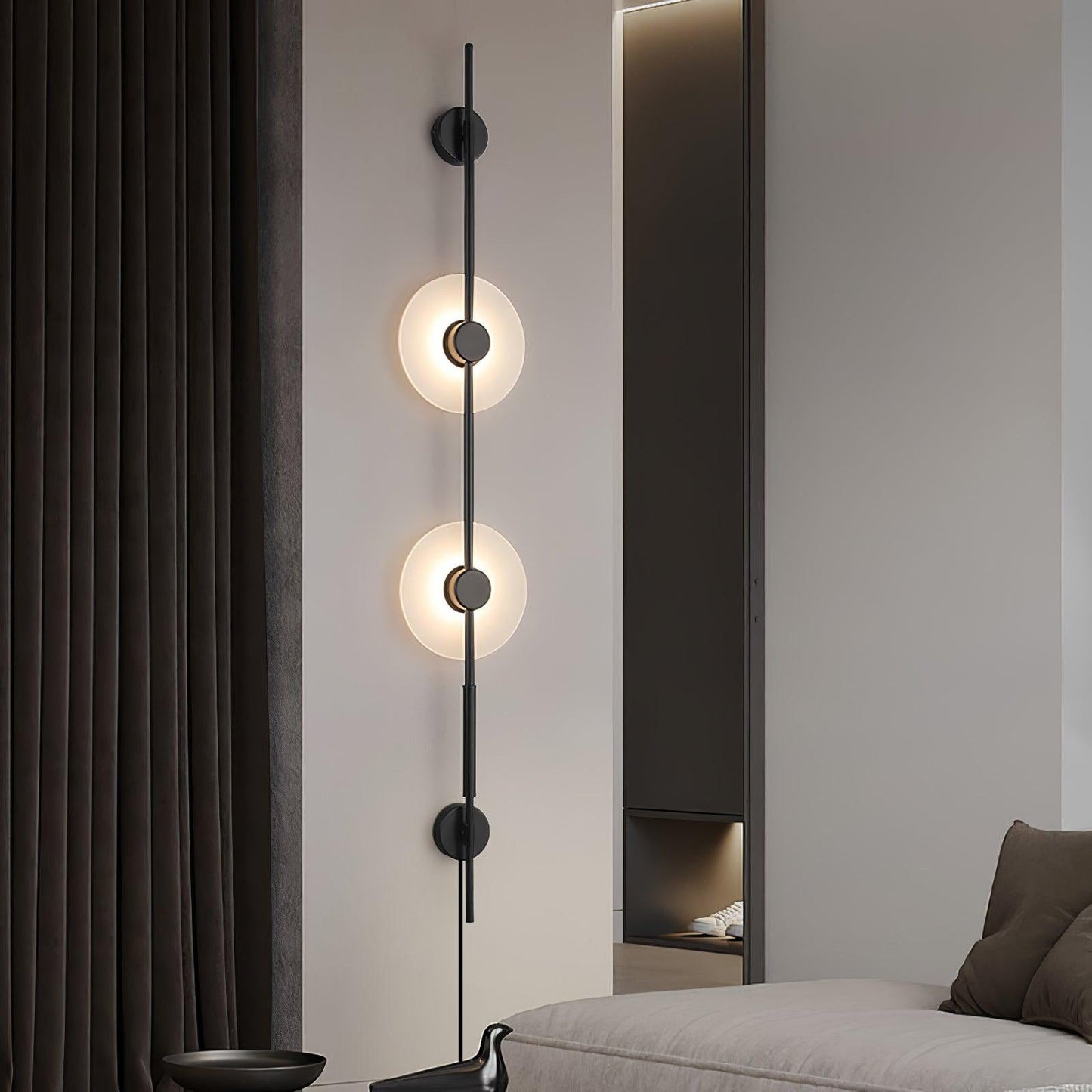 Alabaster Wall Sconce | Metal & Alabaster | Vertical