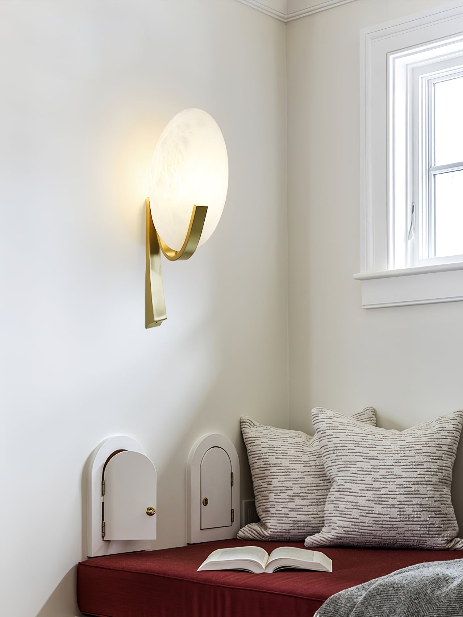 Alice Alabaster Wall Lamp | Metal & Alabaster | White Shade & Copper/Black Body