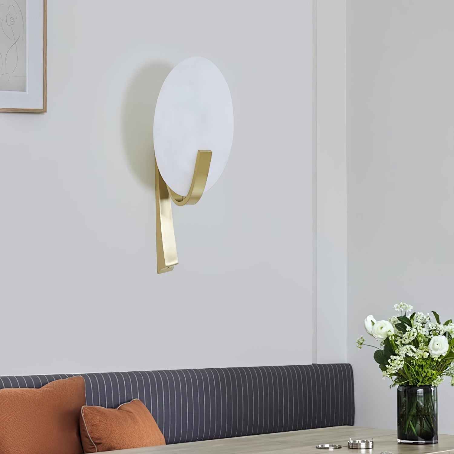 Alice Alabaster Wall Lamp | Metal & Alabaster | White Shade & Copper/Black Body