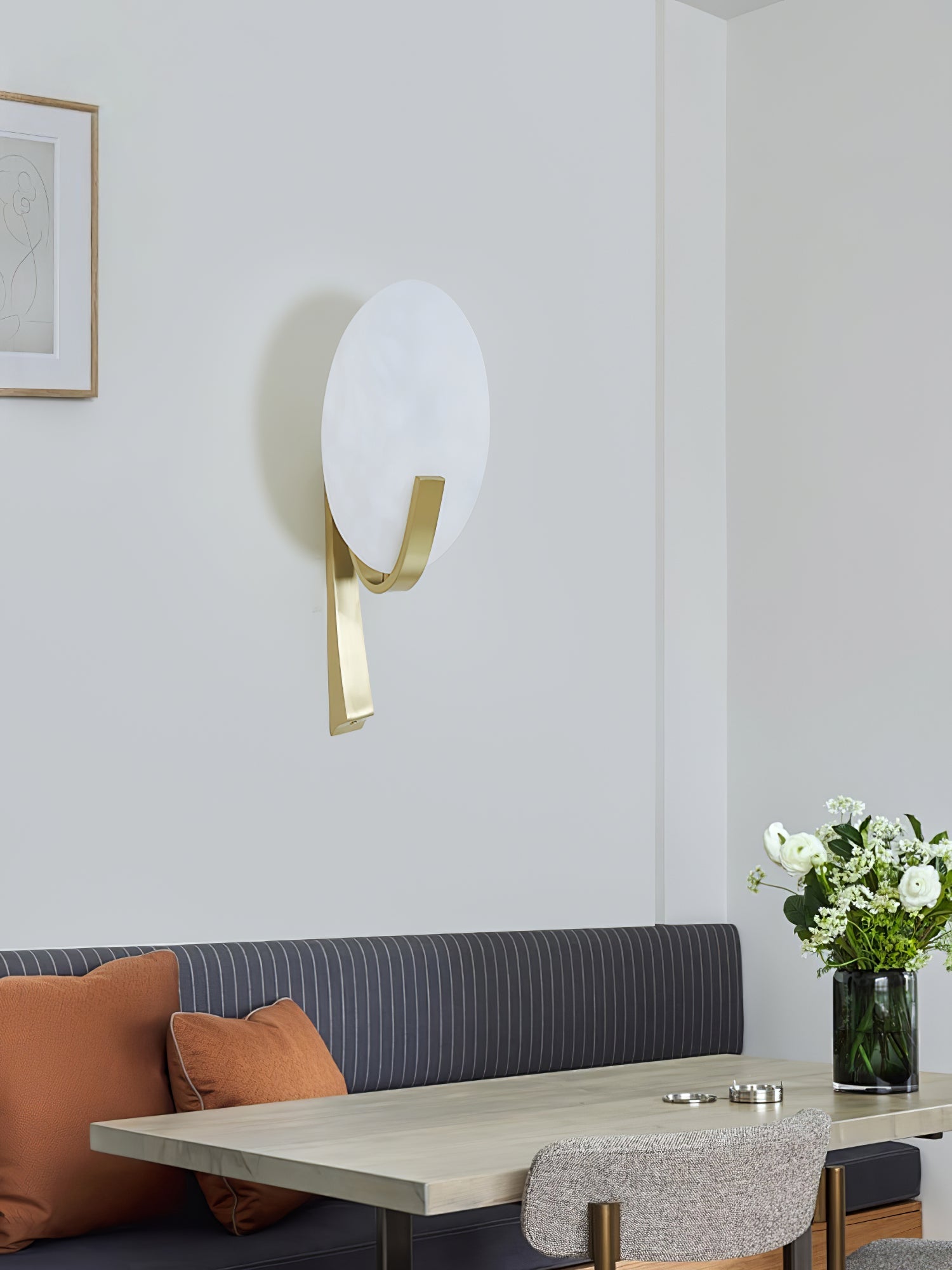 Alice Alabaster Wall Lamp | Metal & Alabaster | White Shade & Copper/Black Body