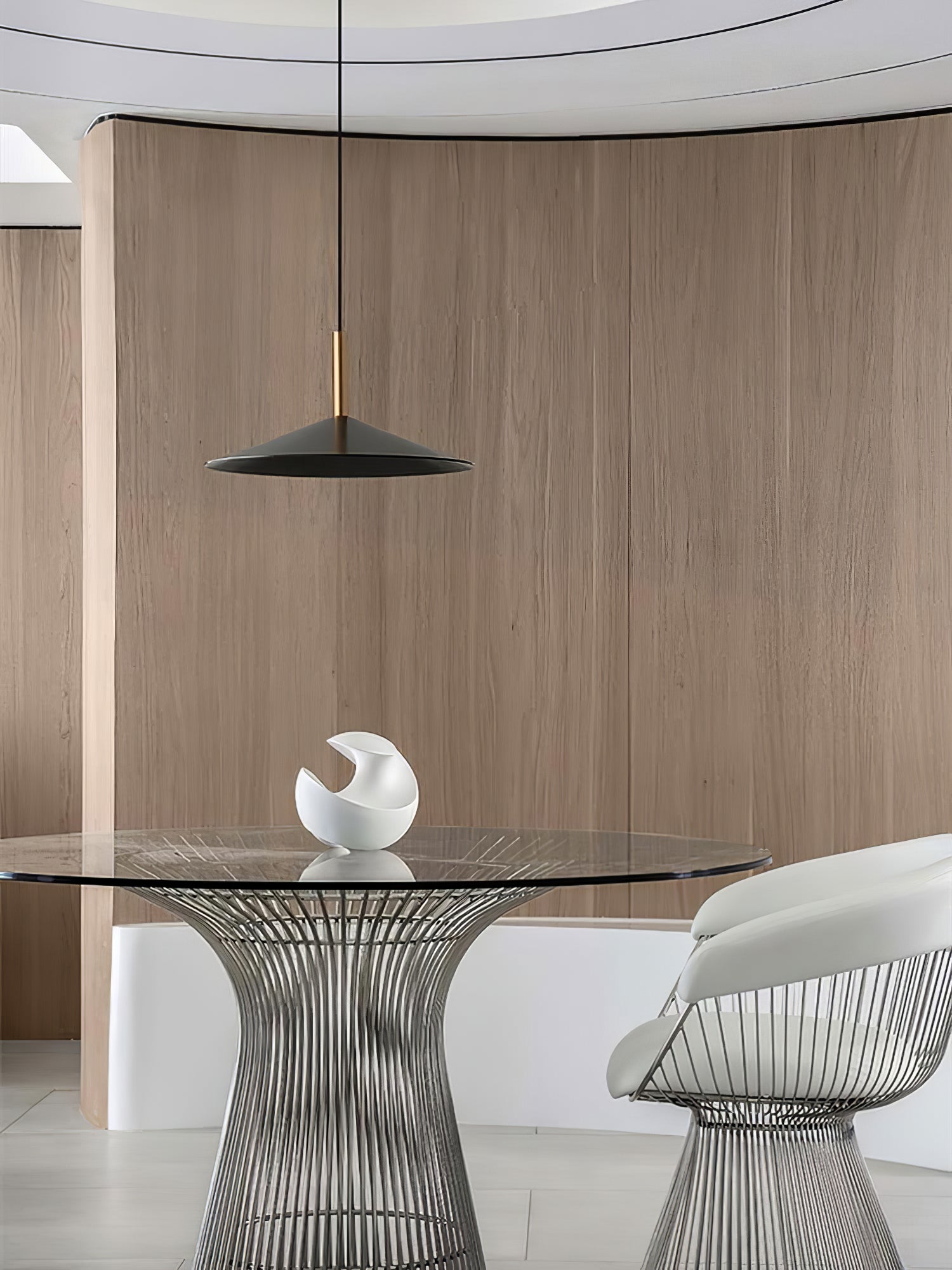 Altura Pendant Lamp | Aluminum & Metal | Gold & Black Shade