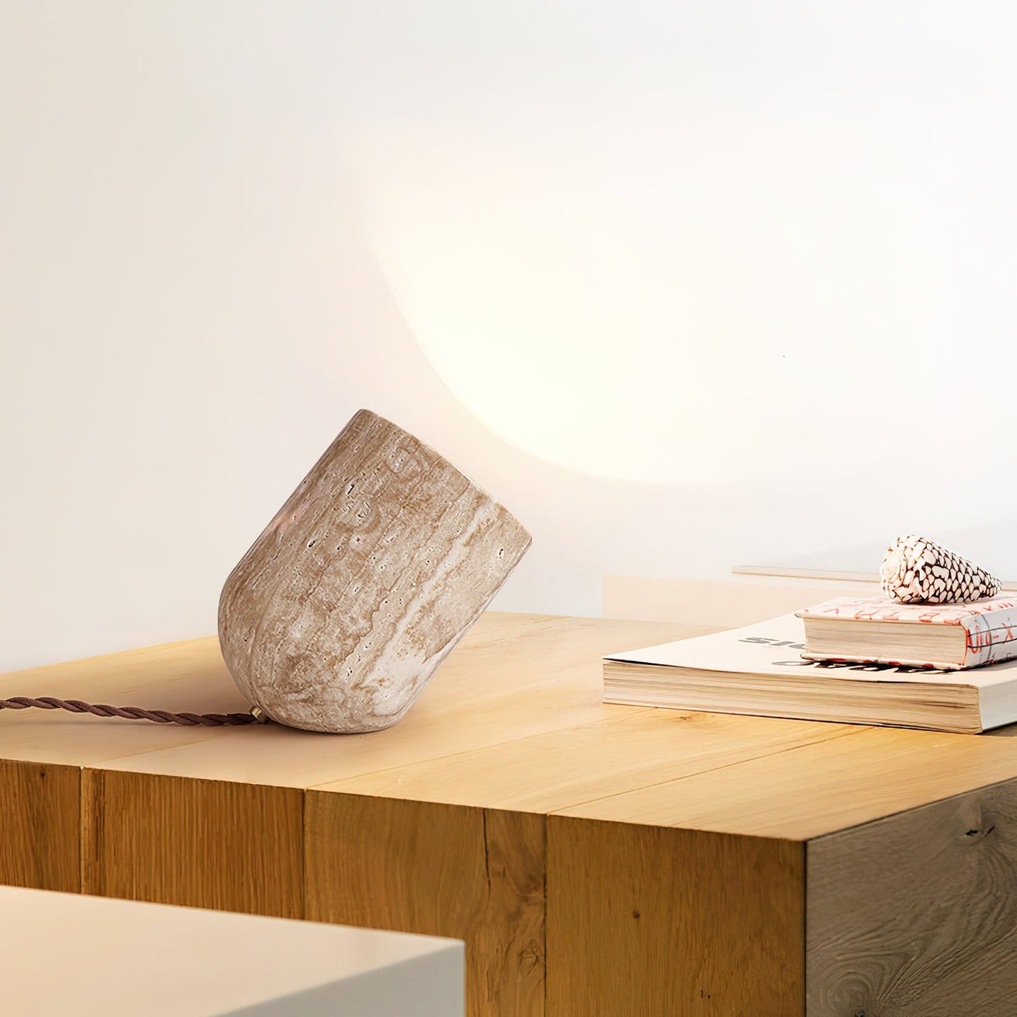 Amidori Table Lamp | Yellow Travertine | Indoor
