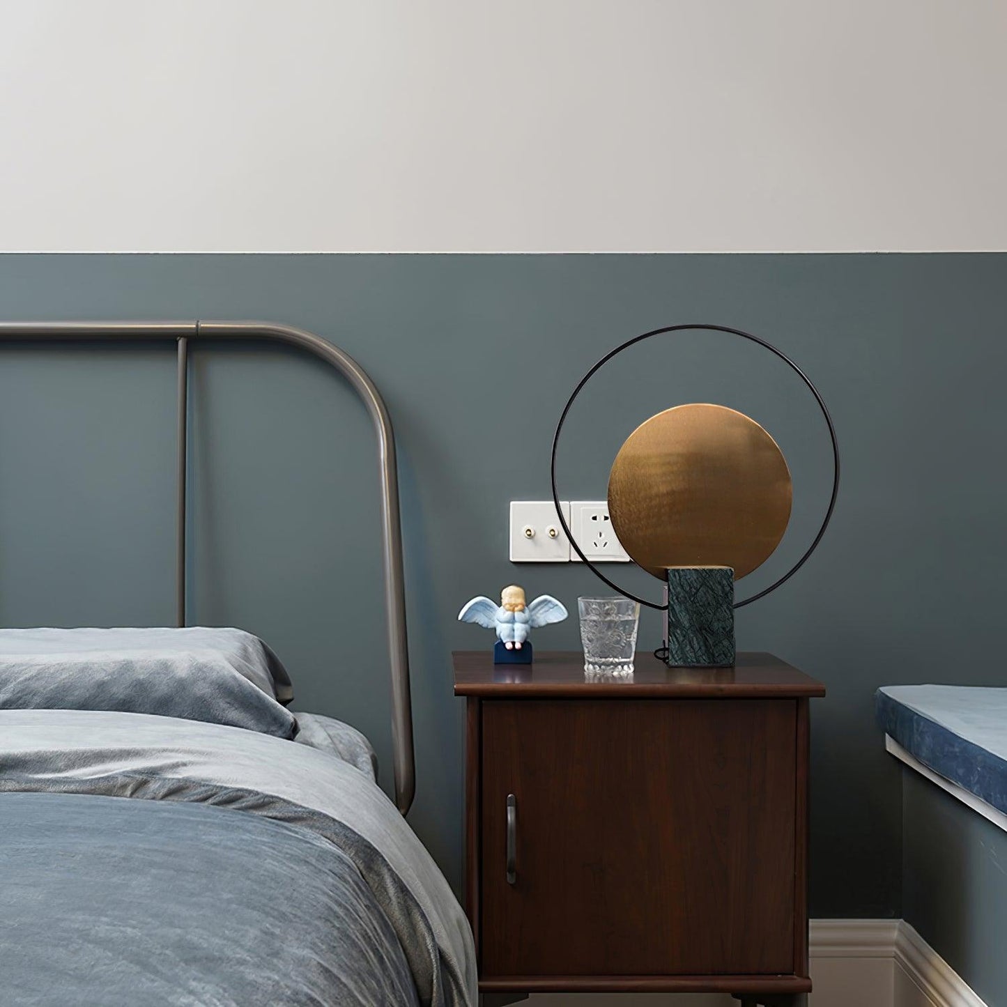 Amos Camden Table Lamp | Metal & Marble | Black/Gold