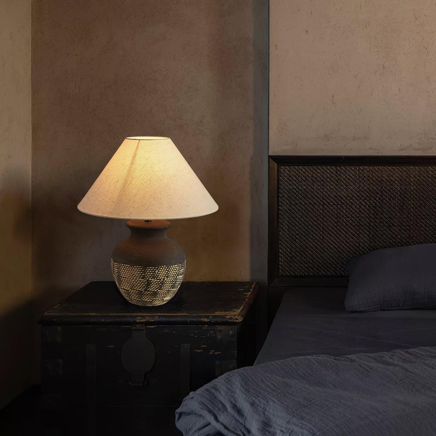 Ansel Ceramic Table Lamp | Ceramic, Fabric | Black & Beige
