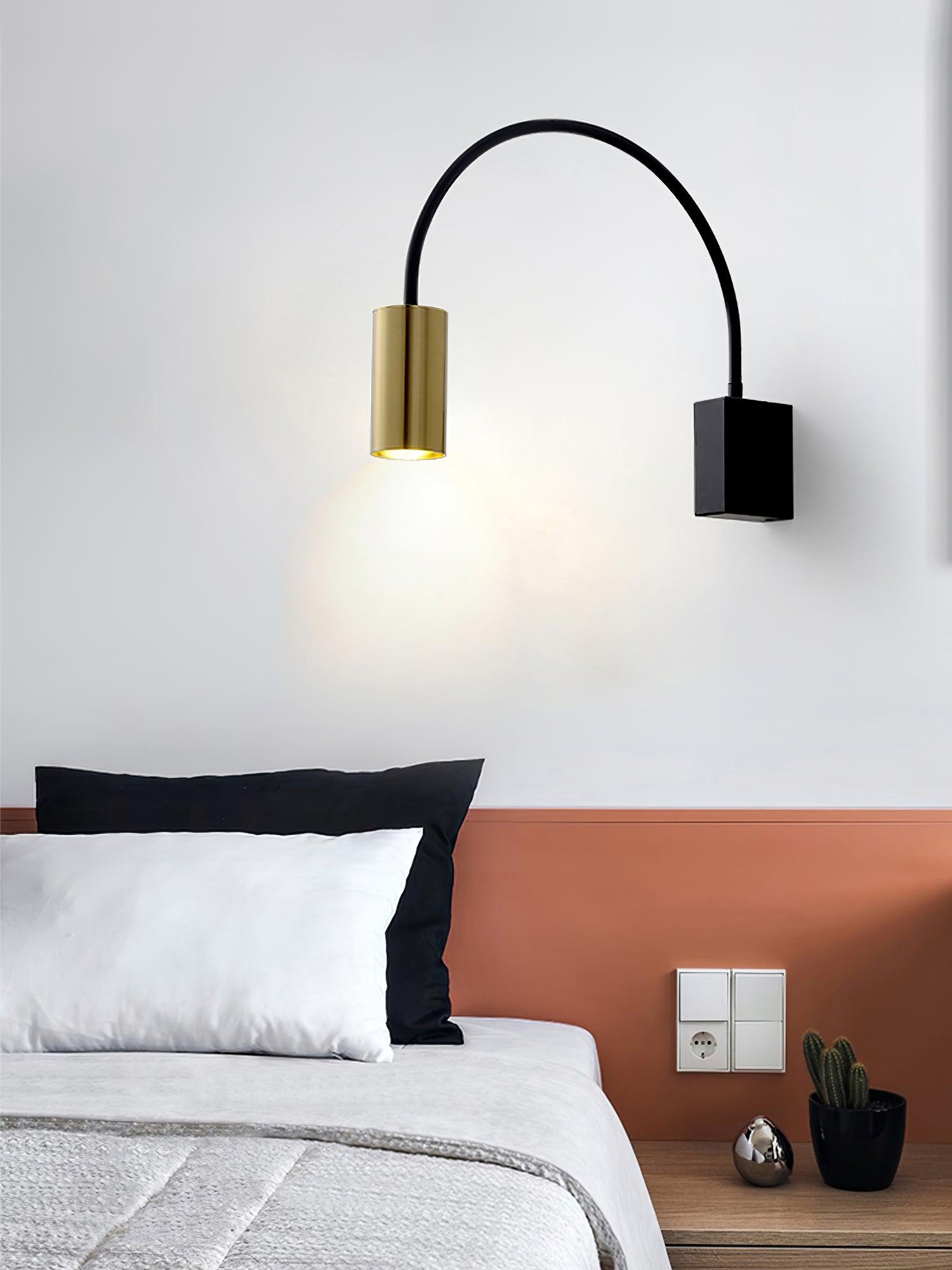 Antonella Wall Lamp | Metal | Black/Gold