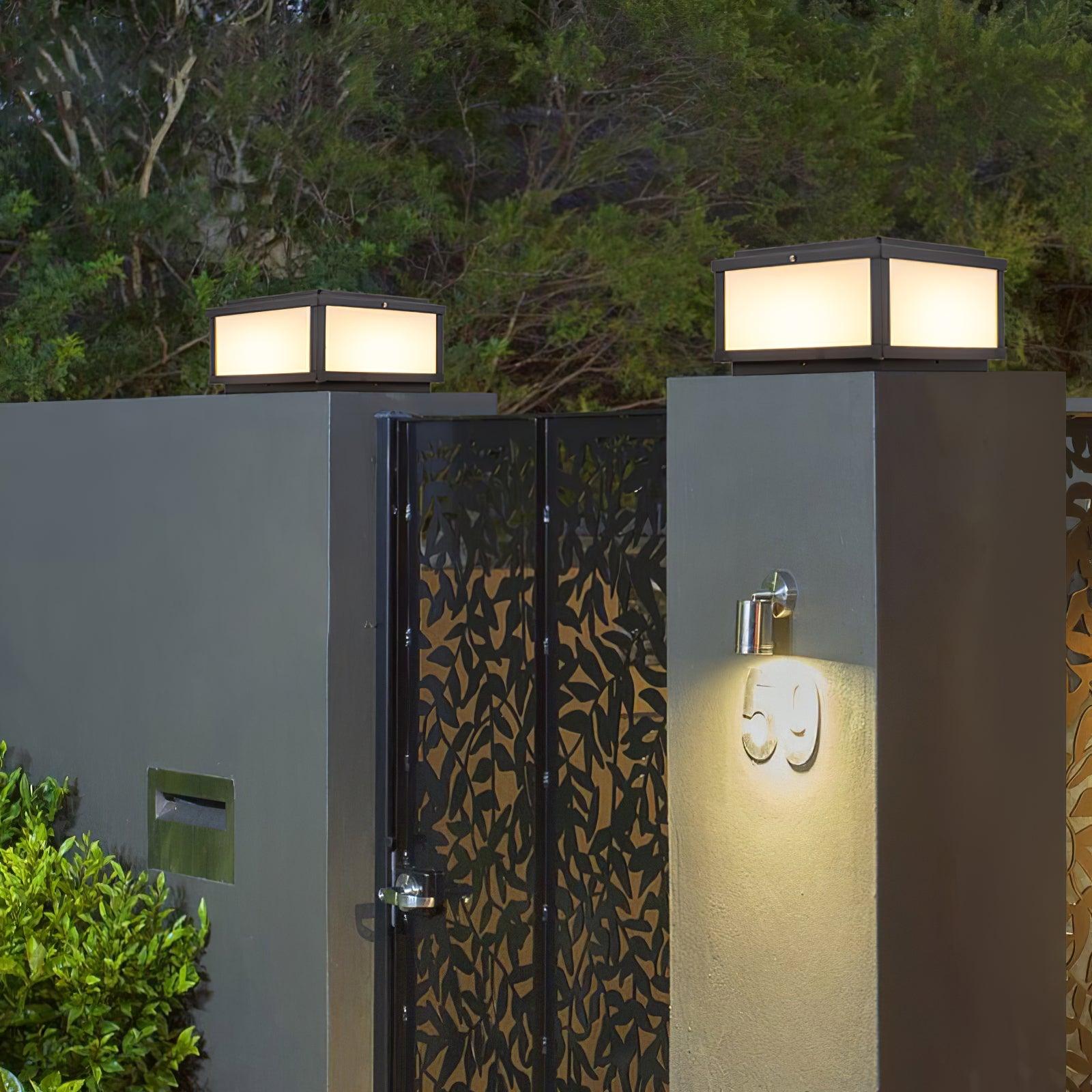 Outdoor Solar Post Light | Stainless Steel & Acrylic | Black & White