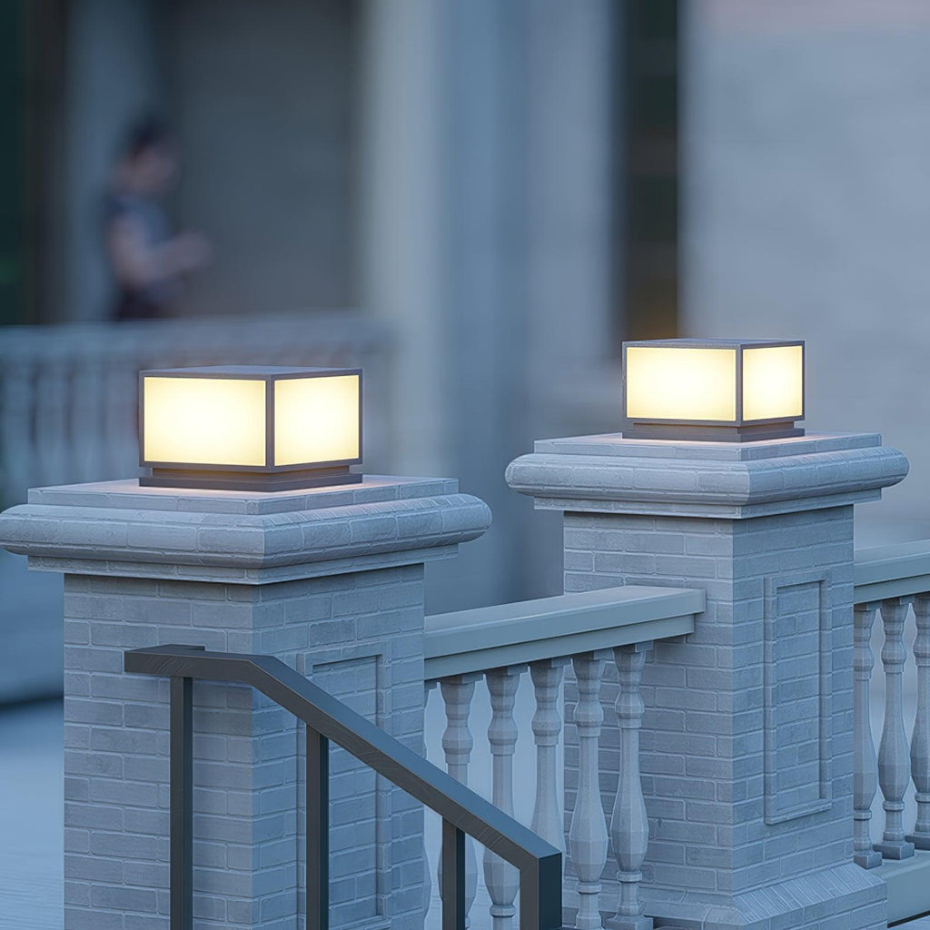 Outdoor Solar Post Light | Stainless Steel & Acrylic | Black & White