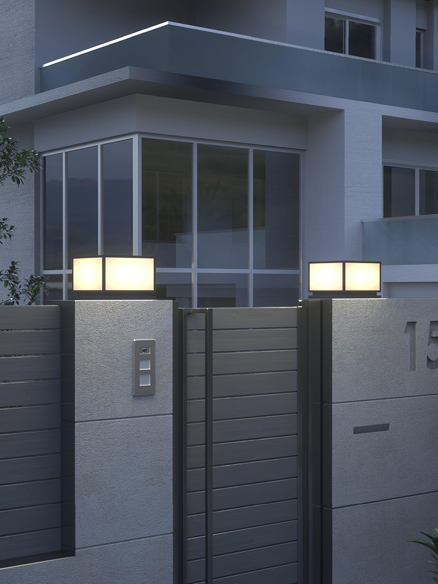 Outdoor Solar Post Light | Stainless Steel & Acrylic | Black & White