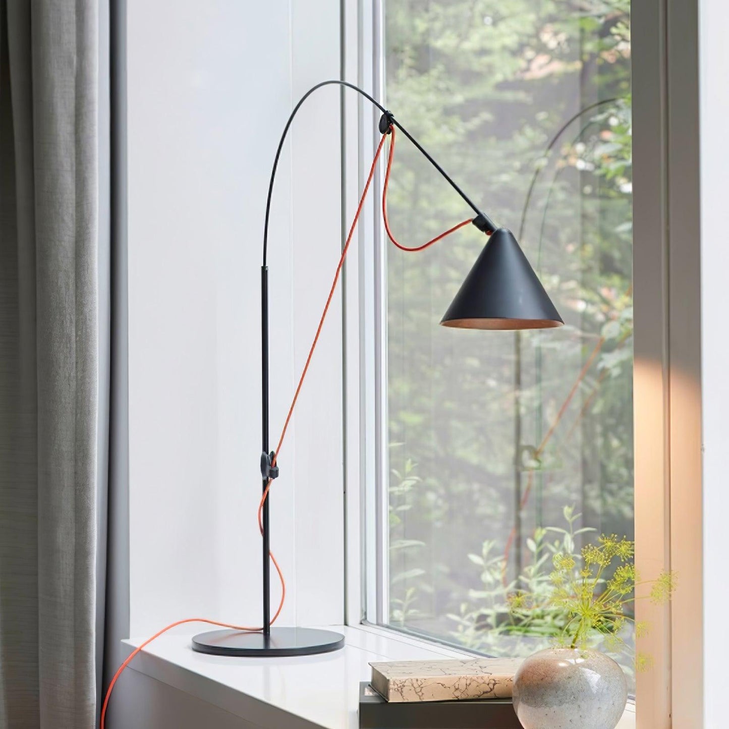 Ensure Black Table Lamp | Adjustable Height | Black