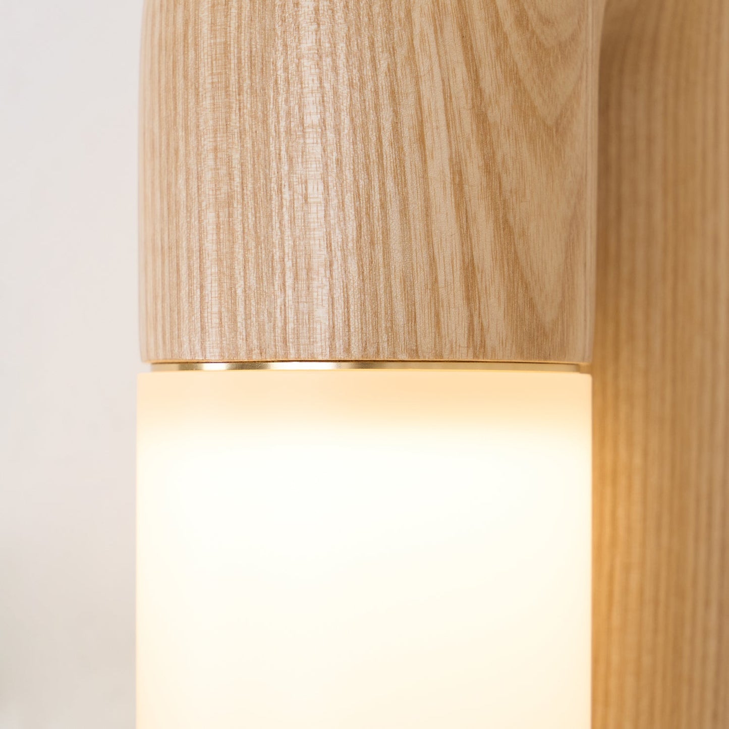 Arcus Wood Wall Lamp | Wood/Metal/Acrylic | Various Finishes