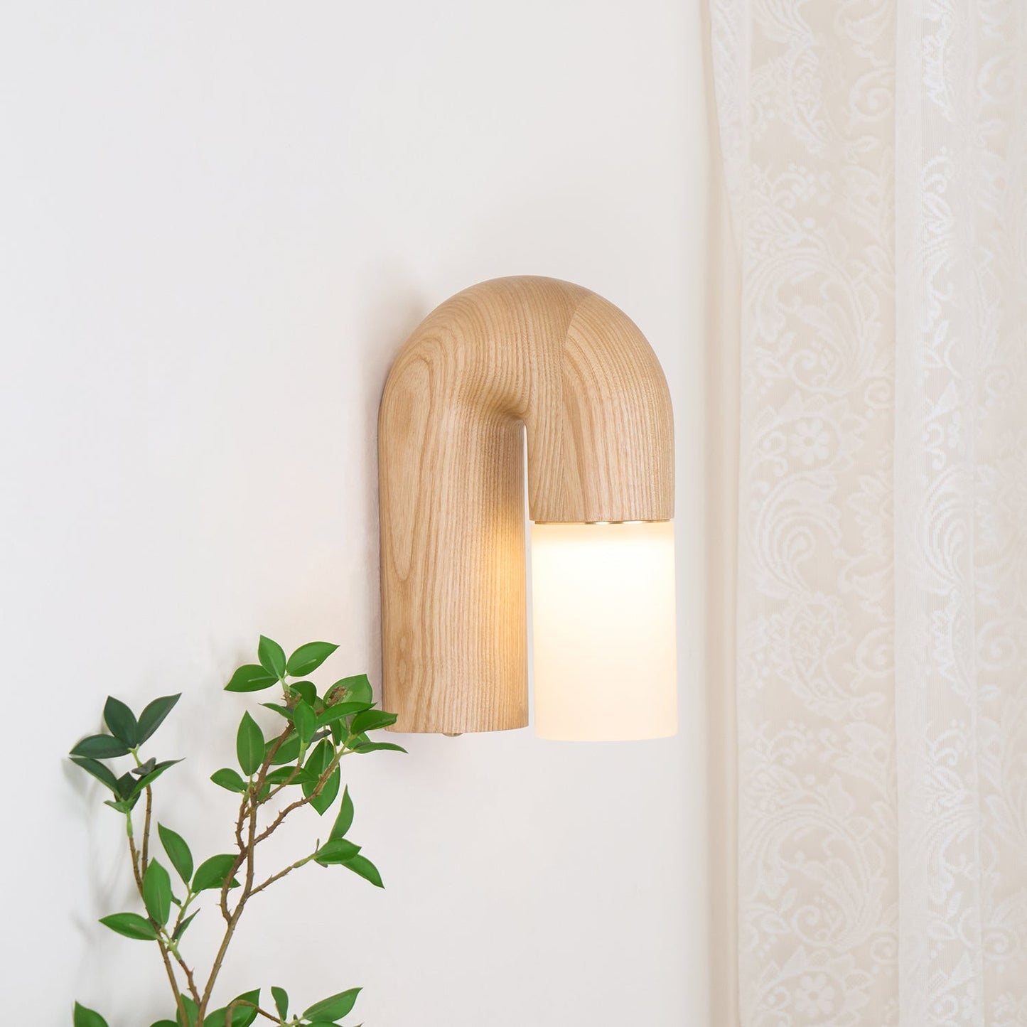 Arcus Wood Wall Lamp | Wood/Metal/Acrylic | Various Finishes