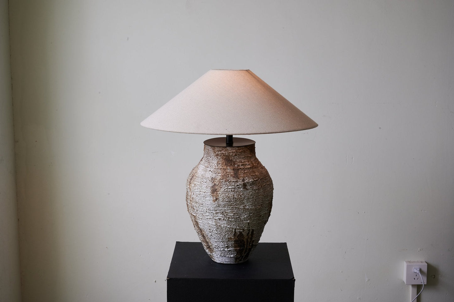 Arden Table Lamp | Textured Clay | Beige Shade