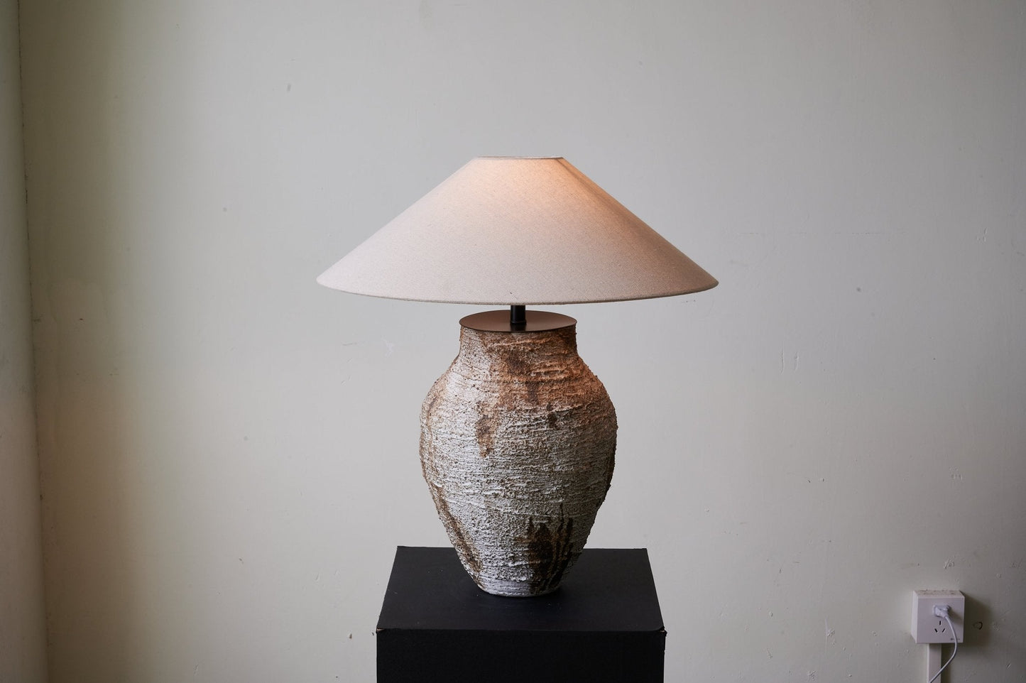 Arden Table Lamp | Textured Clay | Beige Shade