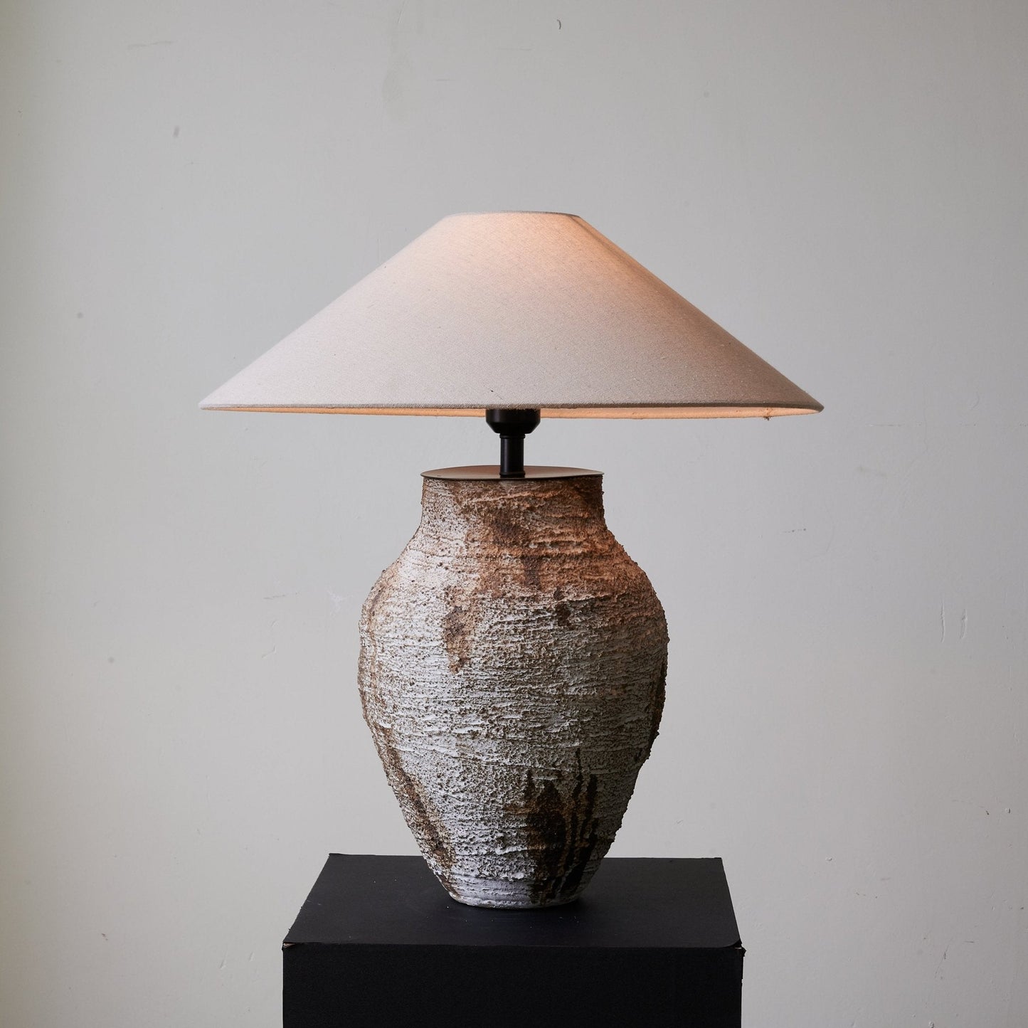 Arden Table Lamp | Textured Clay | Beige Shade