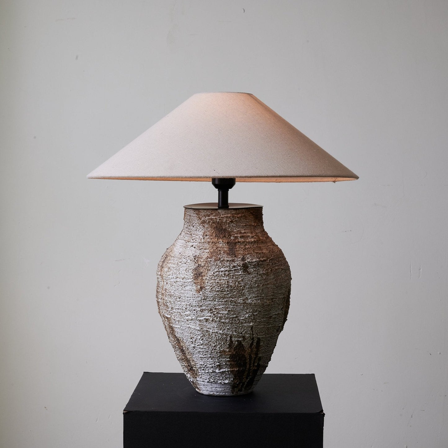 Arden Table Lamp | Textured Clay | Beige Shade