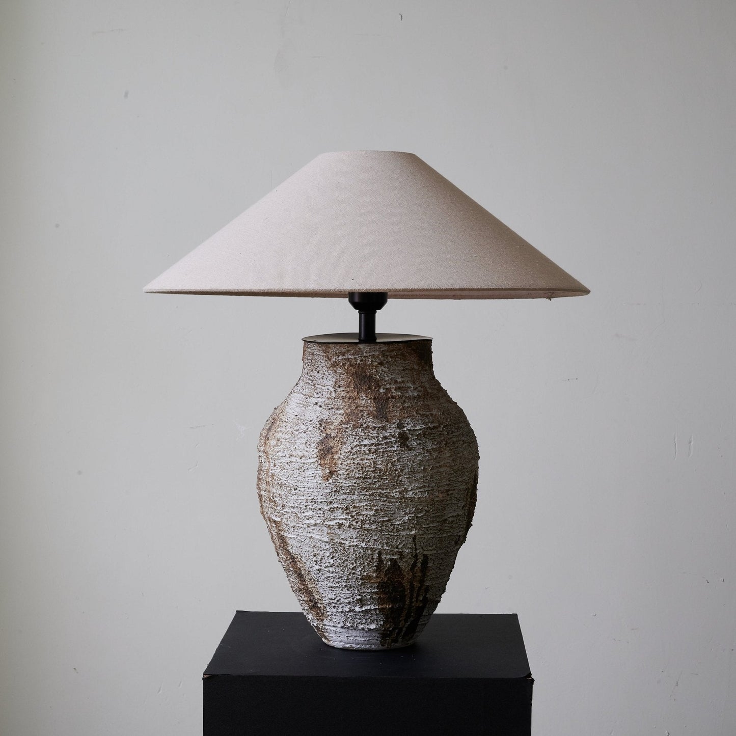 Arden Table Lamp | Textured Clay | Beige Shade