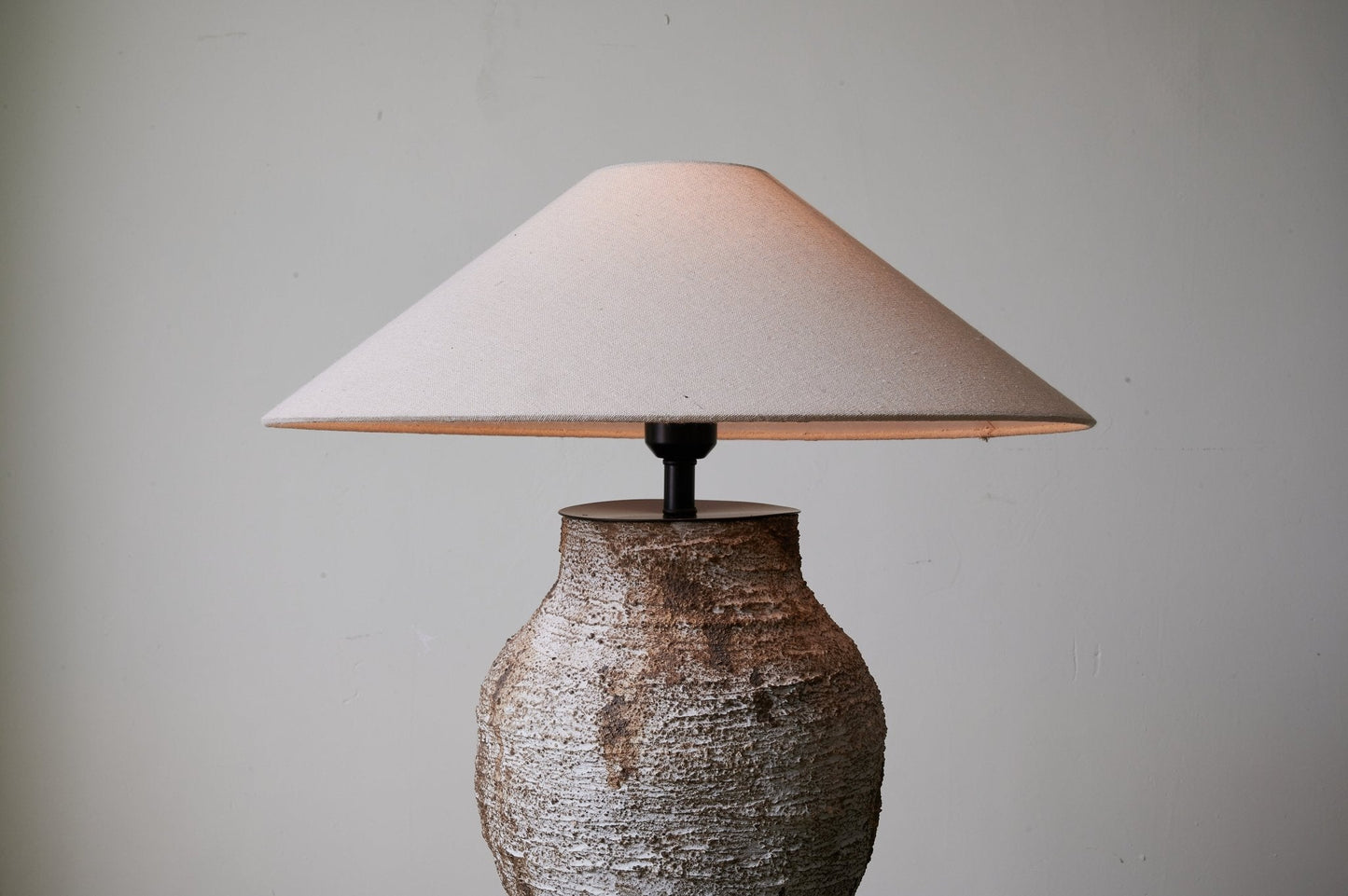 Arden Table Lamp | Textured Clay | Beige Shade