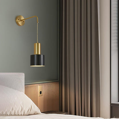 Arne Wall Light | Metal & Brass | Gold & Black