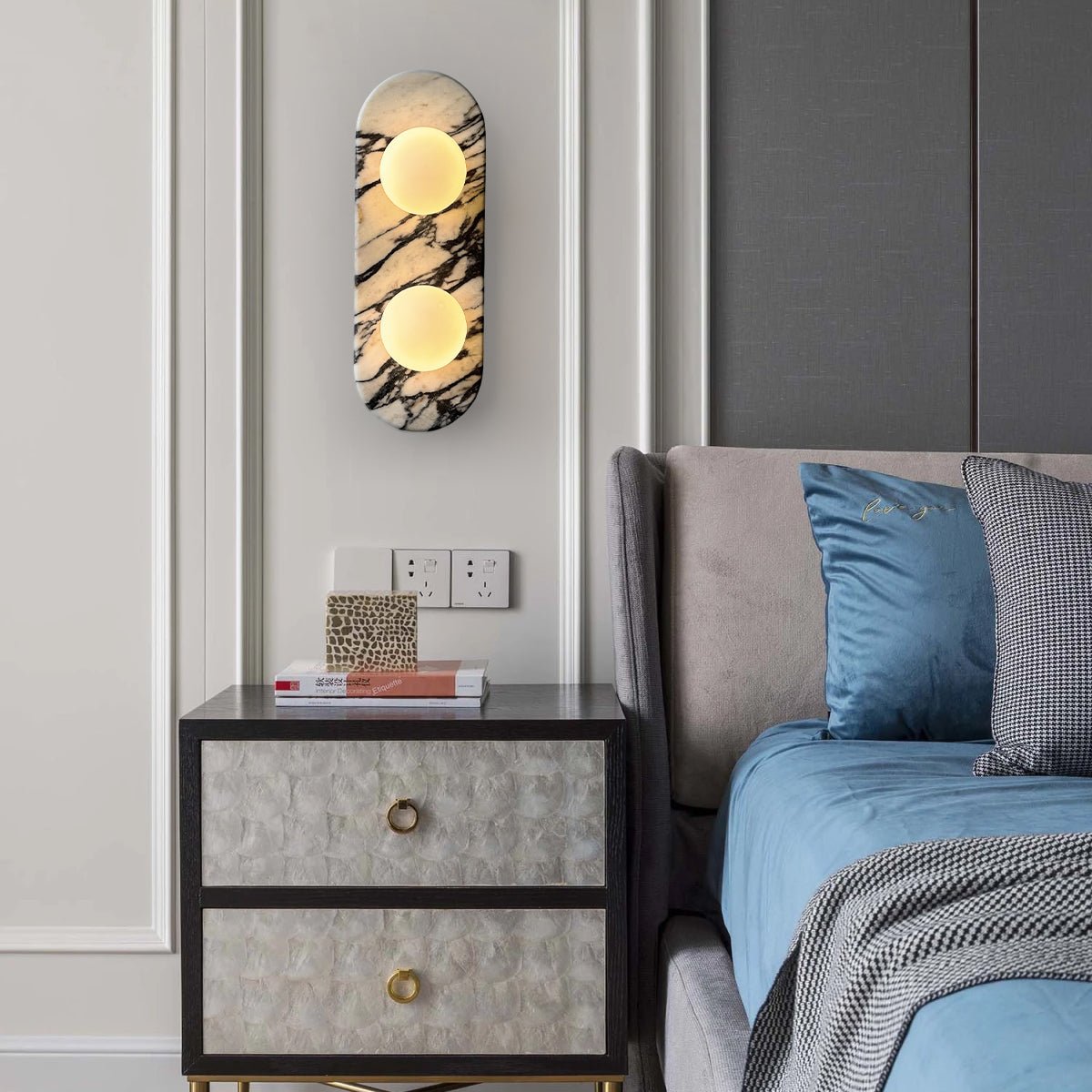 Asteria Wall Lamp | Marble & Glass | Black and White Stripes