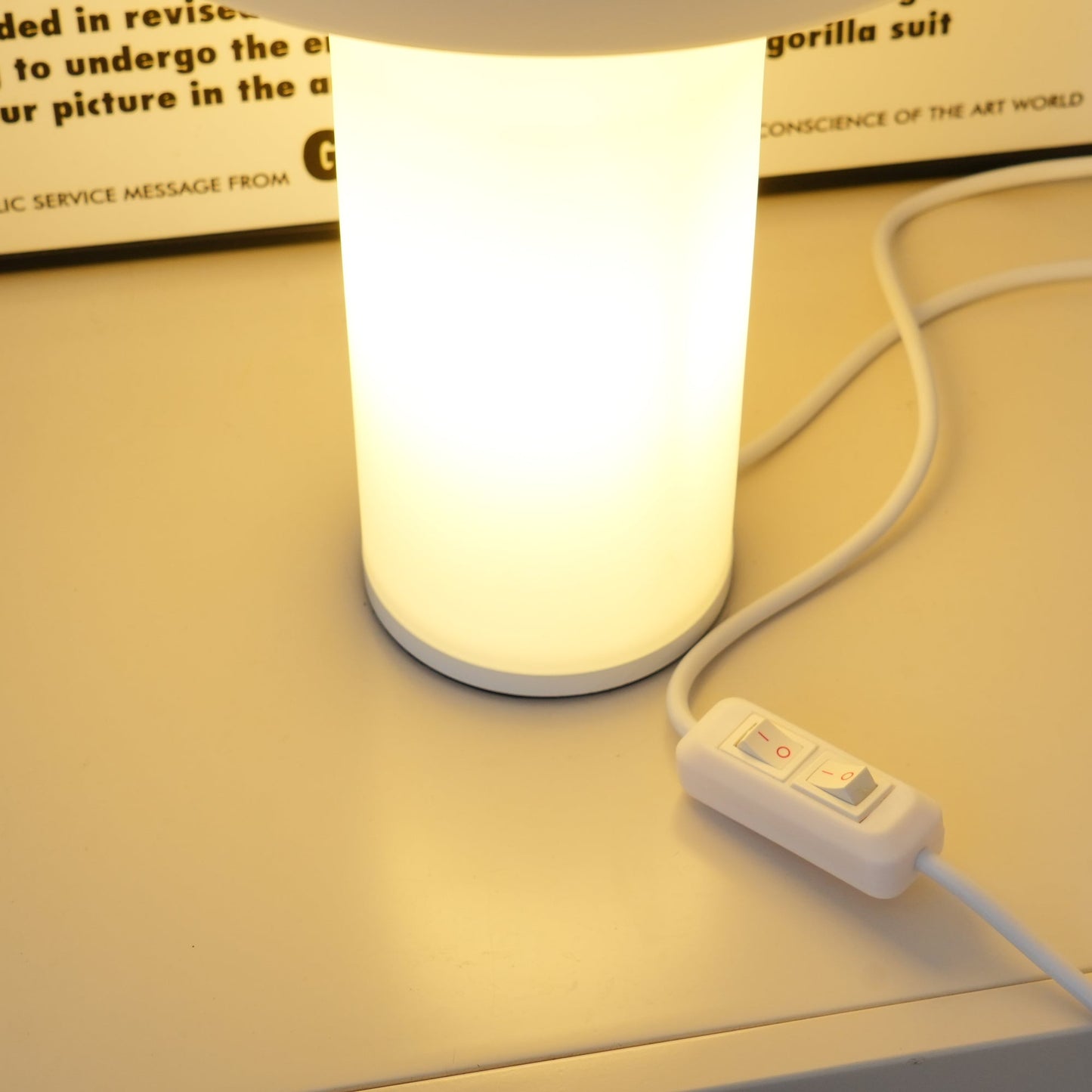Atollo Table Lamp | Opaque Blown Glass | White