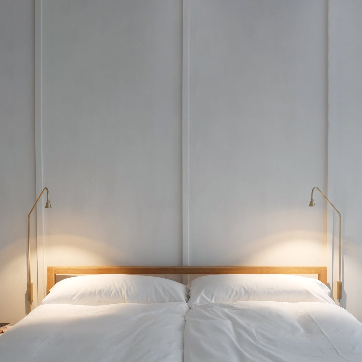 Wall Lamp Set of 2 | Metal | Gold and Black