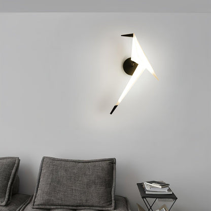 Avian Serenity Wall Lamp | Bird-Inspired Design | Gold Finish