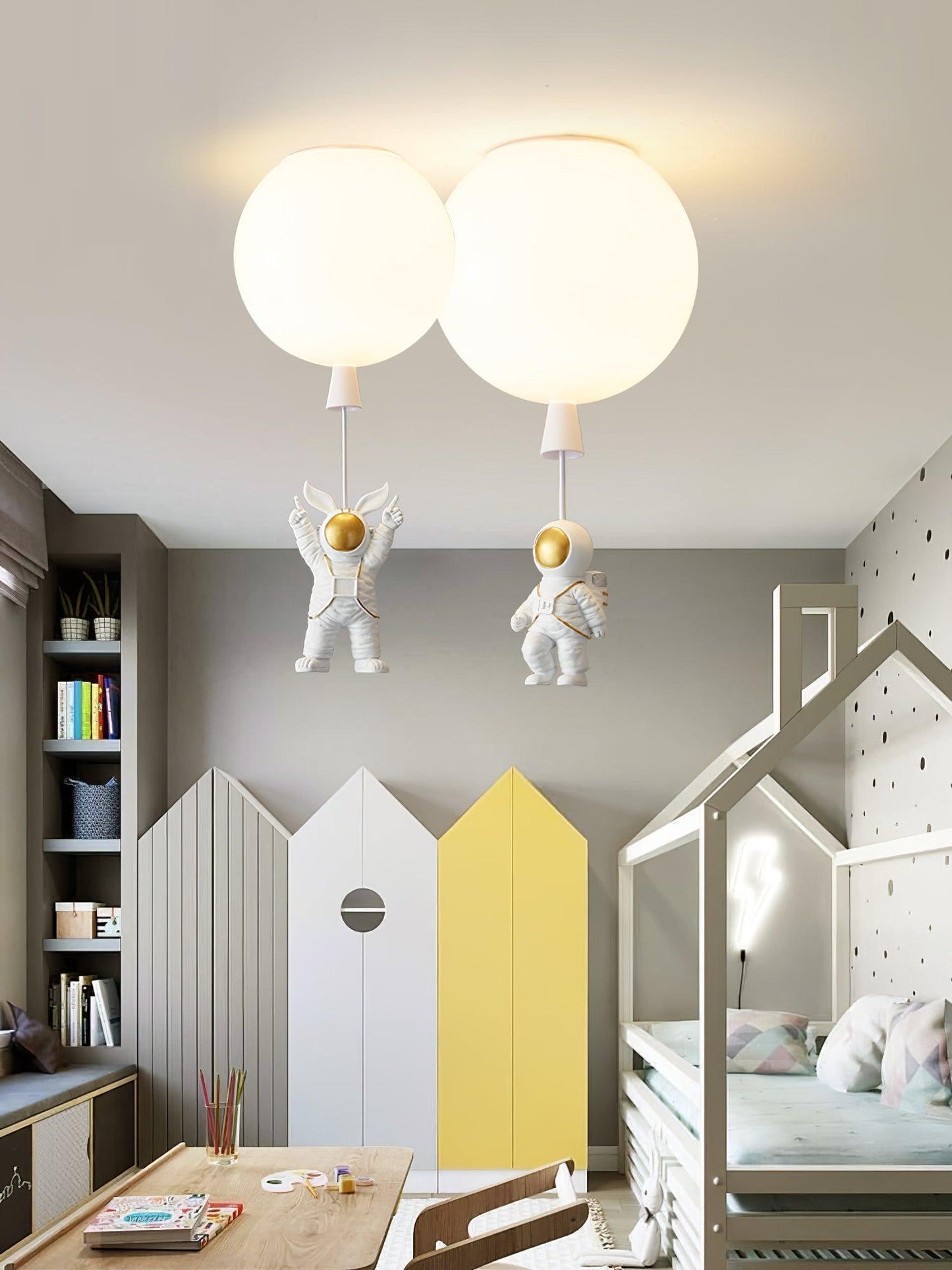 Balloon Ceiling Light | Glossy | Various Colors