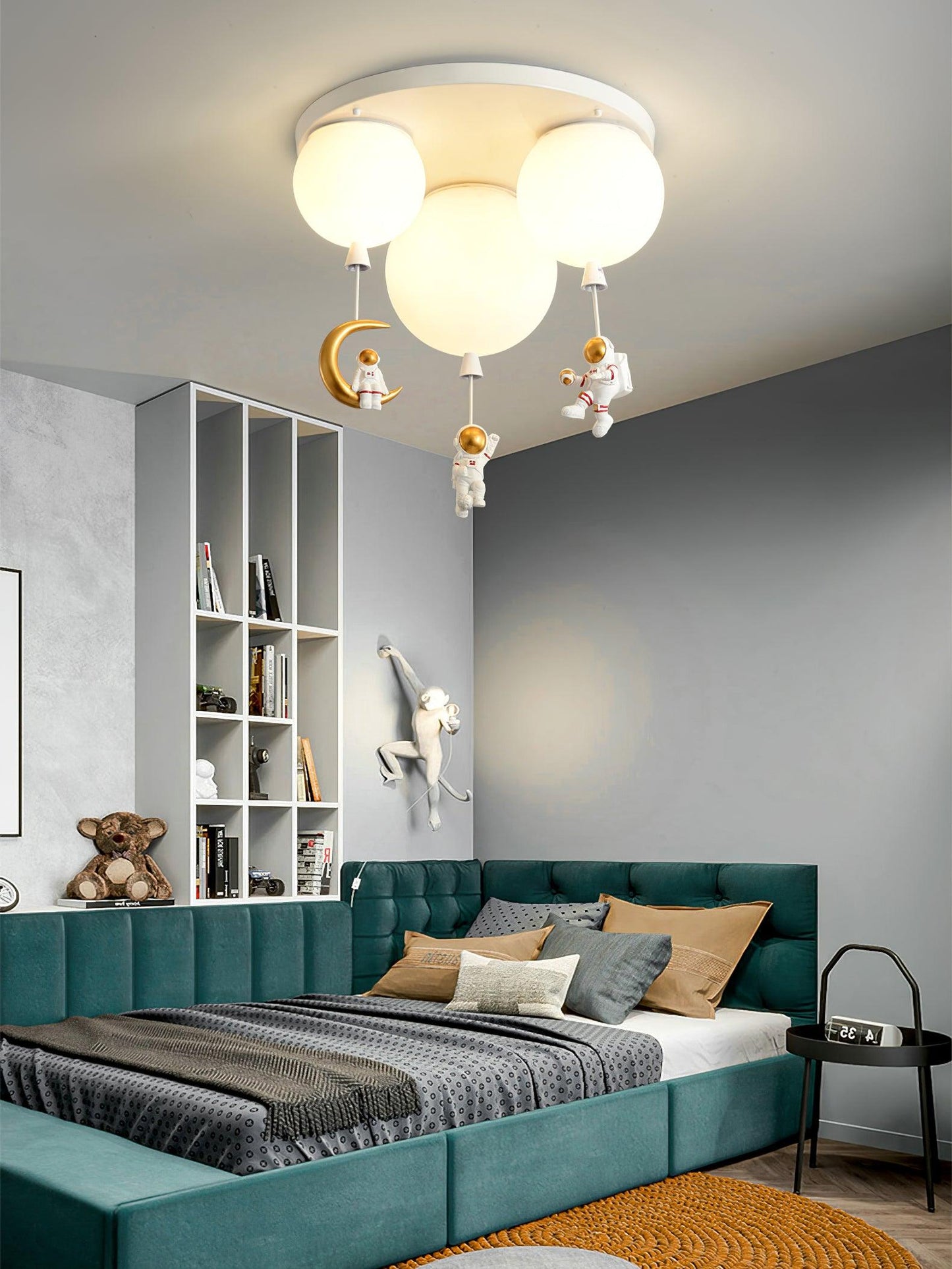 Frosted Balloon Ceiling Lamp | Acrylic | White